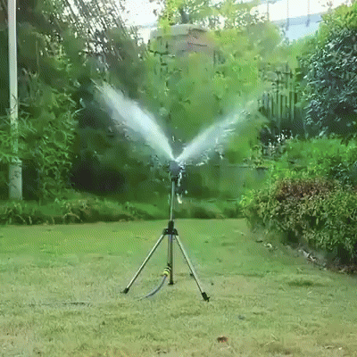 Roterande Trädgårdsspridare med Stativ | AquaMist